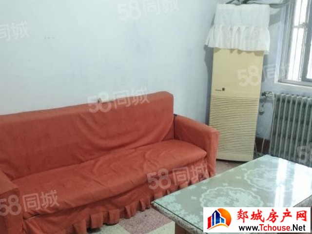 美澳花苑 3室2厅 90平米 简单装修 9000元/年