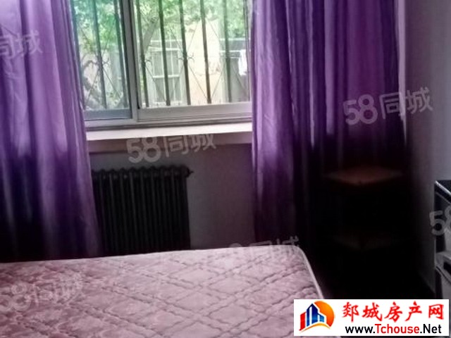 育才中学家属楼 3室2厅 90平米 简单装修 8000元/年