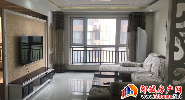 建馨嘉苑 3室2厅 122平米 简单装修 96万元