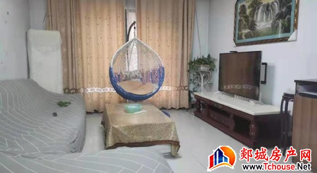 万泰丽景华都 2室2厅 80平米 简单装修 13000元/年