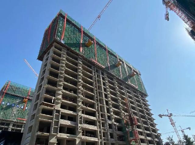 鲁商·城市广场1号院丨秋高气爽,渐入“家”境,住宅一期封顶大吉! 鲁商·城市广场1号院丨秋高气爽,渐入“家”境,住宅一期封顶大吉!