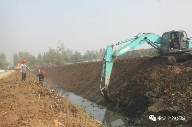 郯城杨集镇涝洼地治理二期工程顺利推进